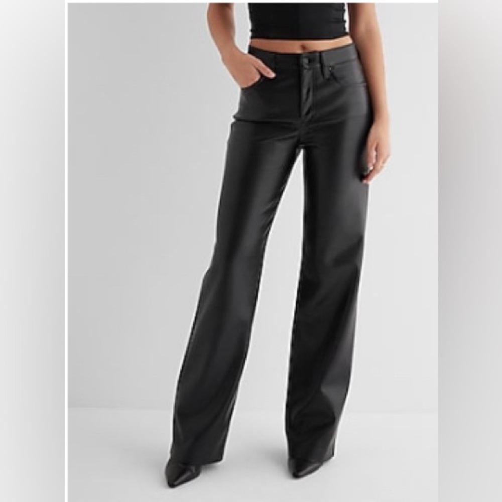 NWT. Express High Waisted Faux Leather Wide Leg Pant. Size 10.